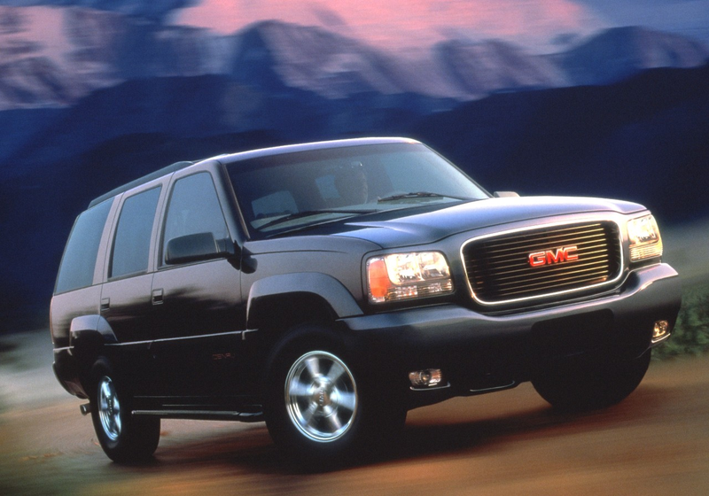 Illustration for article titled The 2015 GMC Sierra Denali Is Like A Stern Father You Fear And Respect